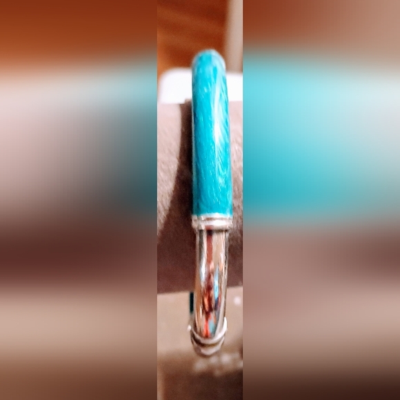 Vintage Milor Sterling Silver Turquoise Enamel Bangle size 7 Bracelet. - Picture 2 of 8